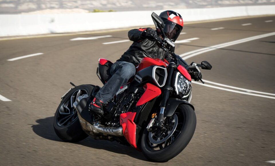 Ducati Diavel V4 Eleita Melhor Naked 2023 The Riders Histories