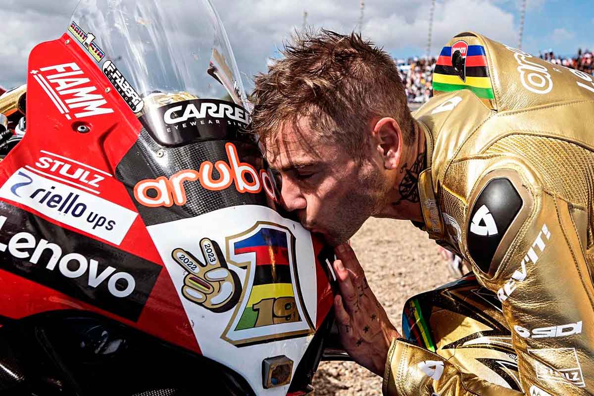 Toprak Razgatlioglu vence a segunda corrida em Ímola pelo no Mundial de  Superbike