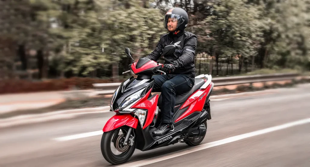 PCX ou Elite 125