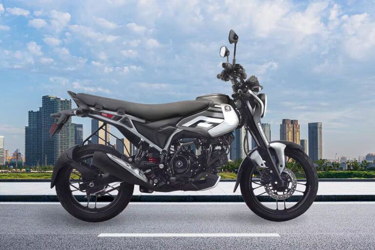  Freedom 125 a primeira moto