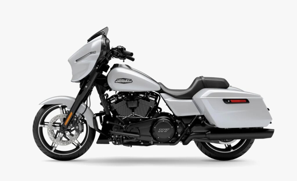 Nova Street Glide 2024