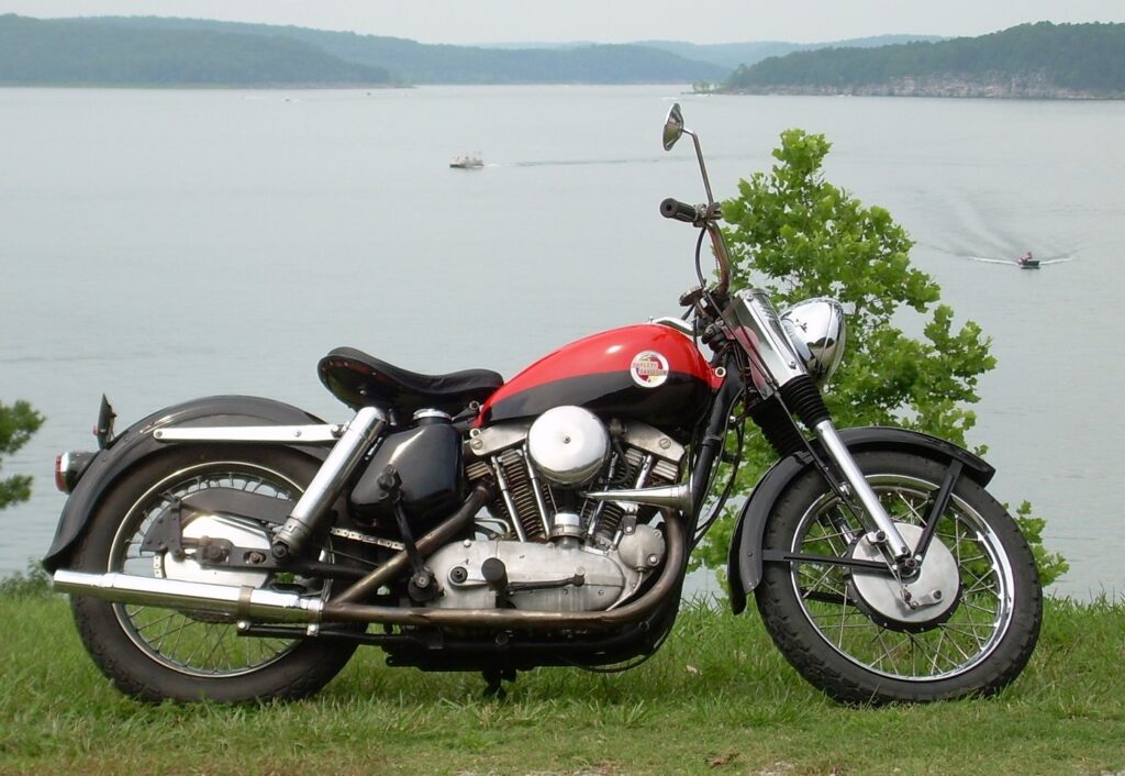 Harley-Davidson Sportster XLR 883