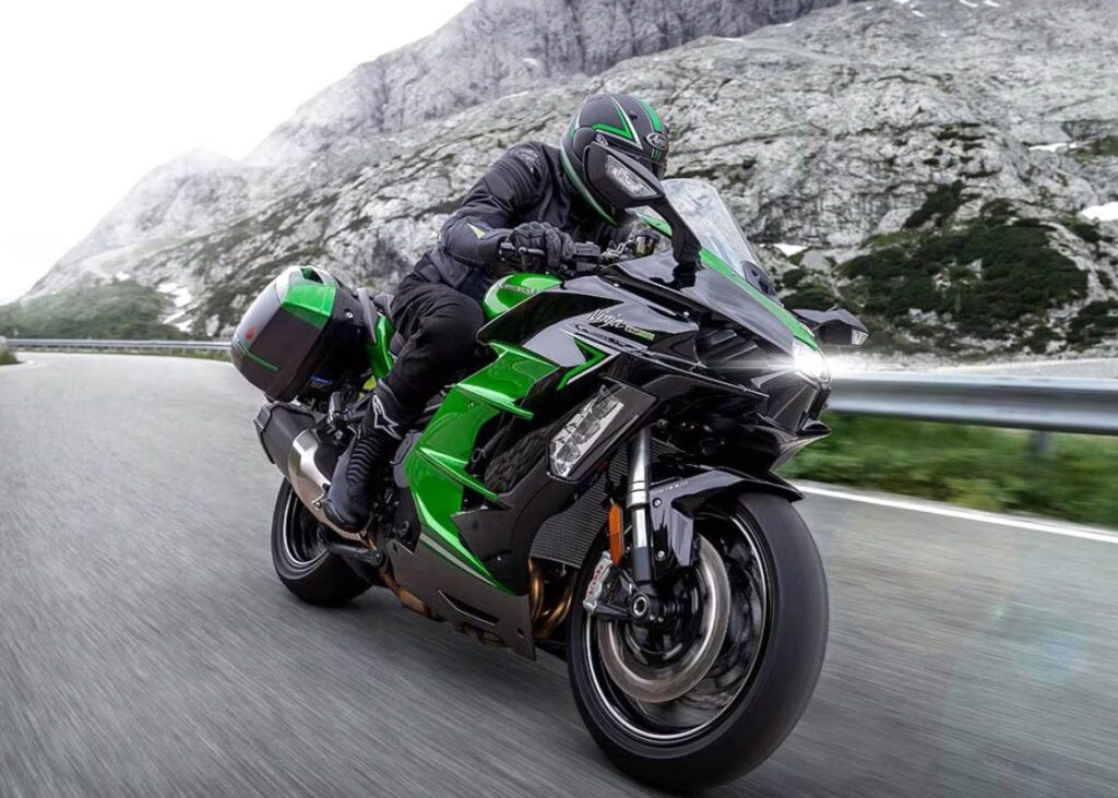 Kawasaki Ninja H2 SX SE 2023