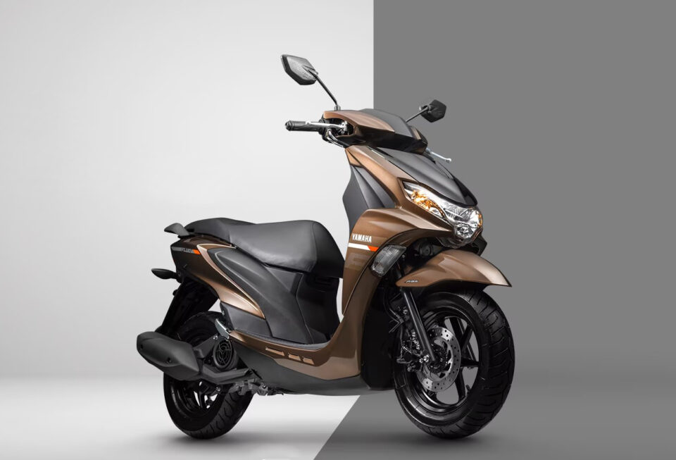 Yamaha Fluo ABS 2025