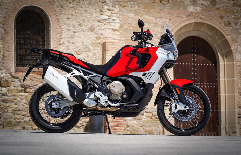 MV Agusta Enduro Veloce