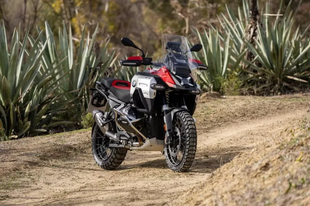 A BMW R 1300 GS Adventure 2025 