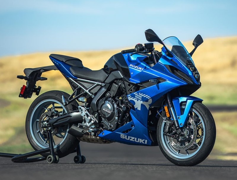 Suzuki GSX-8R 2025