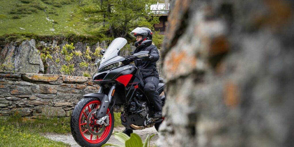 Ducati Multistrada V2