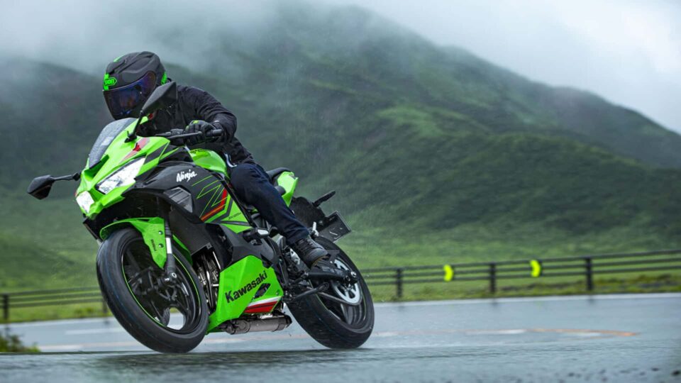 Kawasaki Ninja ZX-25R 2025