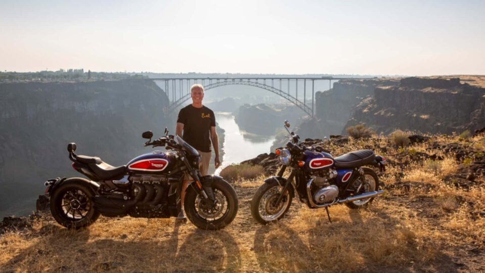 Triumph Homenageia Evel Knievel