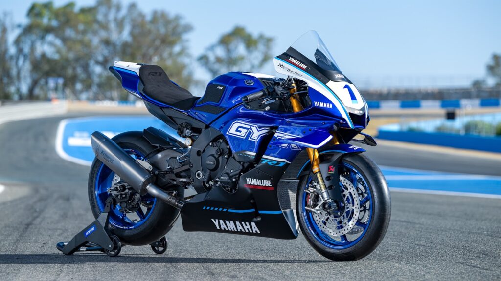 Yamaha R1 Race e R1 GYTR