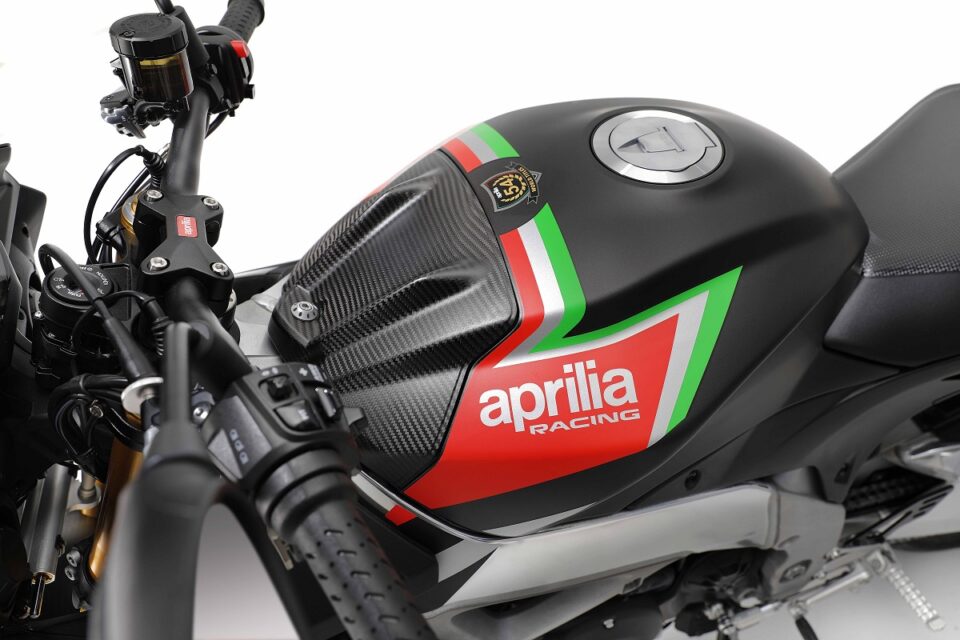 Aprilia Tuono V4 1100