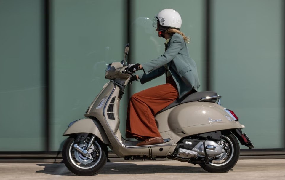  Vespa GTS 31