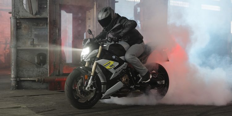  BMW S 1000 R 2025