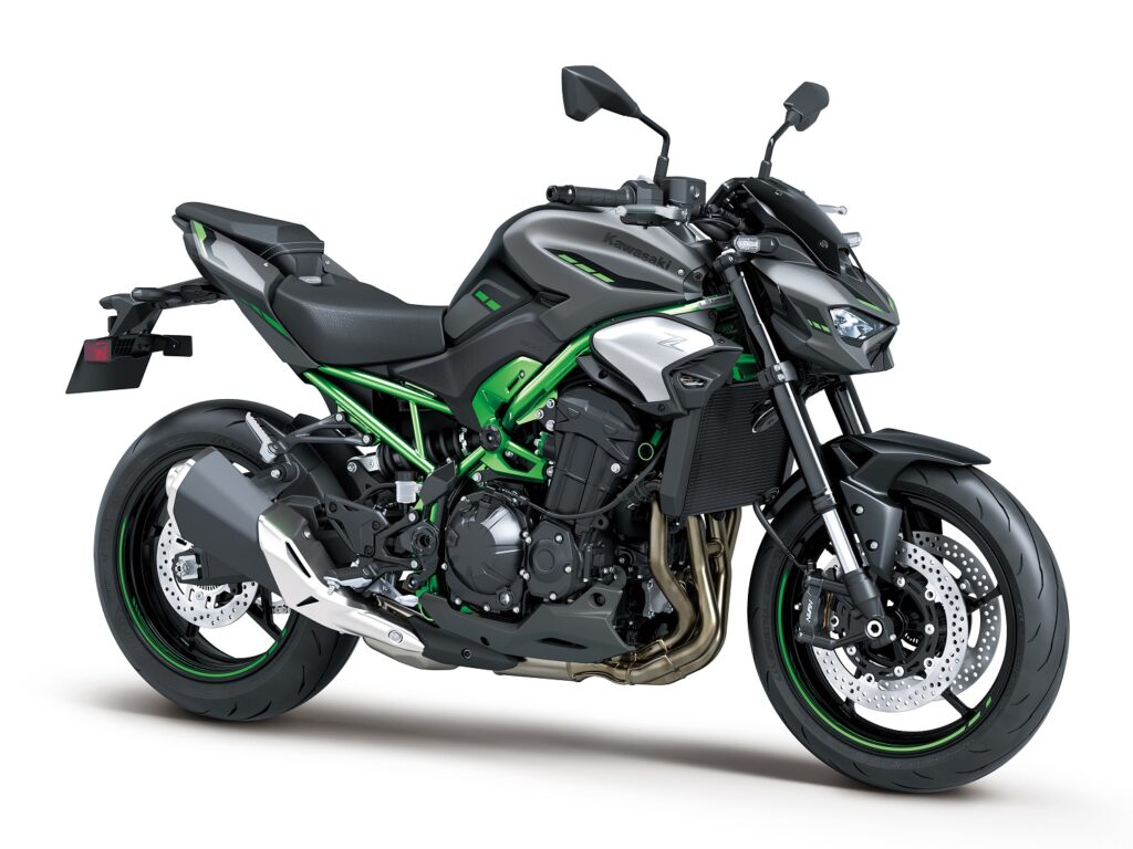 Kawasaki Z900 2025