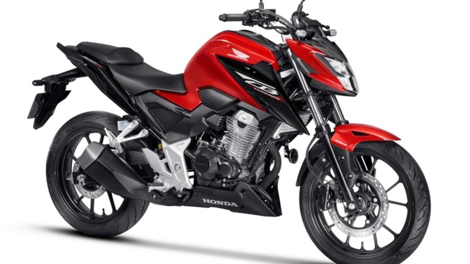 Honda CB 300F Twister 2025