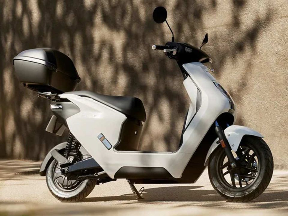 Honda EM1 e: 2025