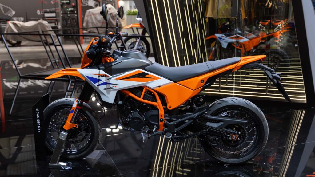 KTM 390