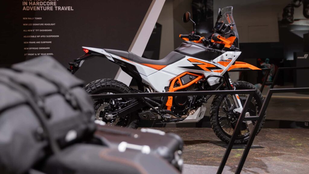 KTM 390