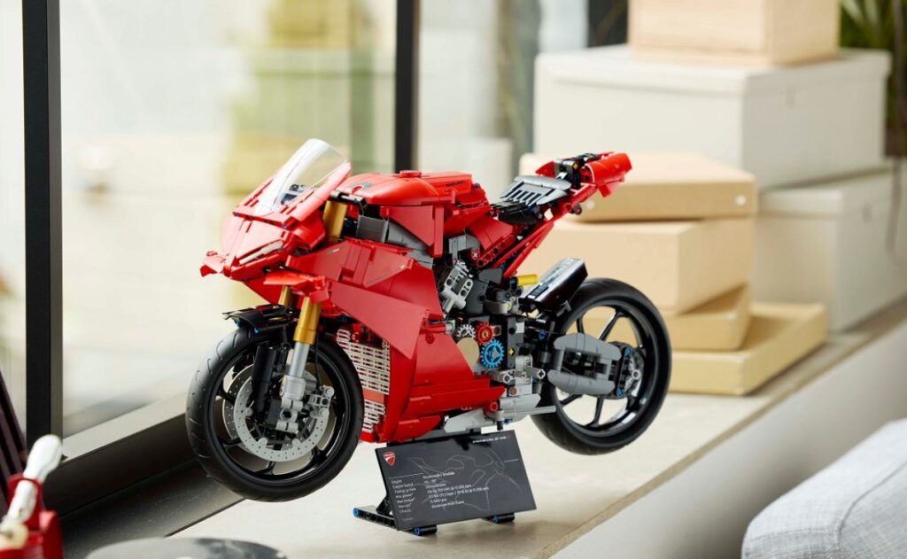 LEGO Technic e Ducati Panigale V4 S