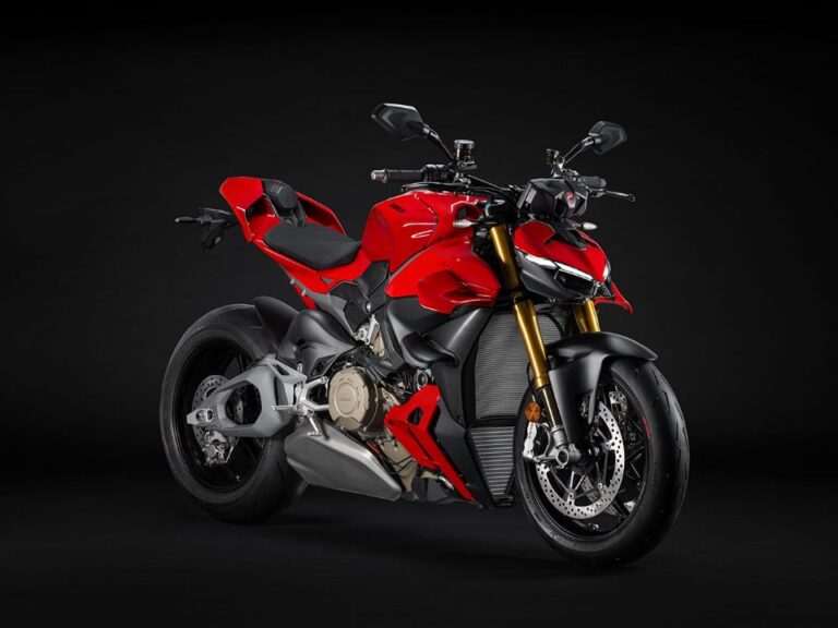 Ducati Streetfighter V A Naked Que Flerta Com A Panigale The Riders Histories