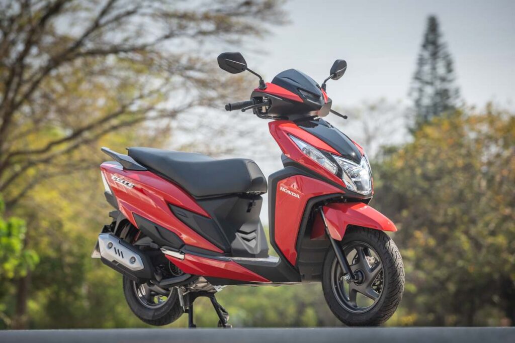 Yamaha Fluo ABS vs Honda Elite 125