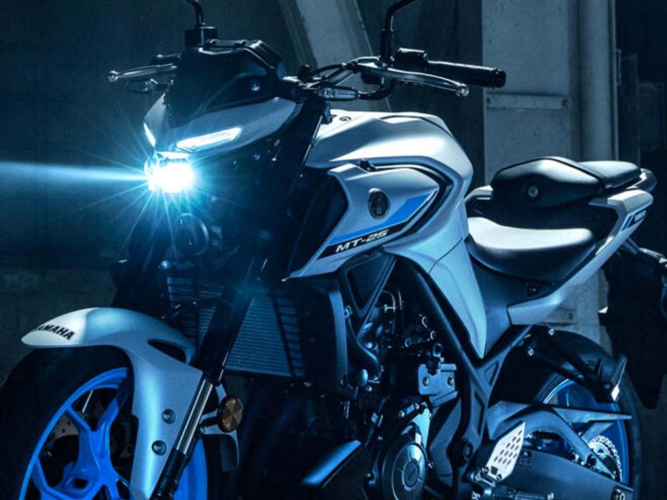  Yamaha MT-03 2025