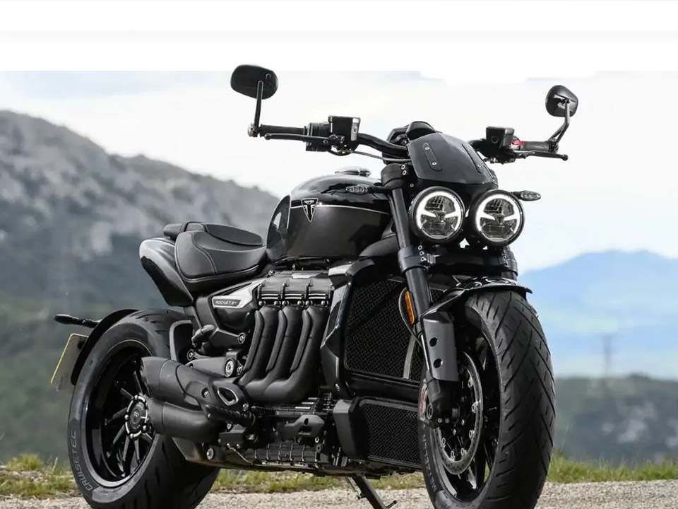 Triumph Rocket 3 Storm 2025