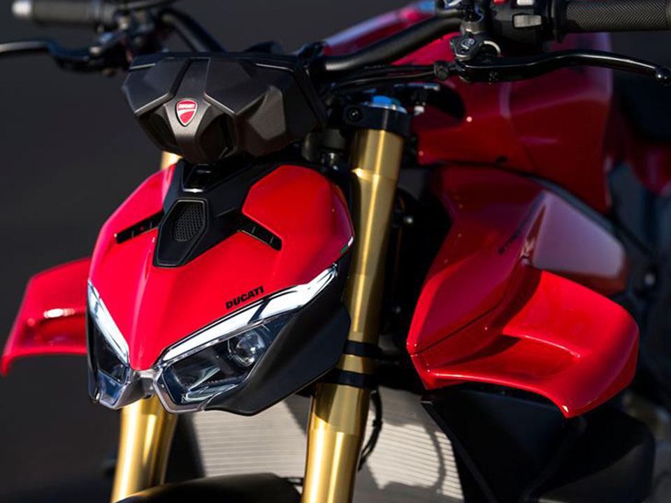 Ducati Streetfighter V4 2025