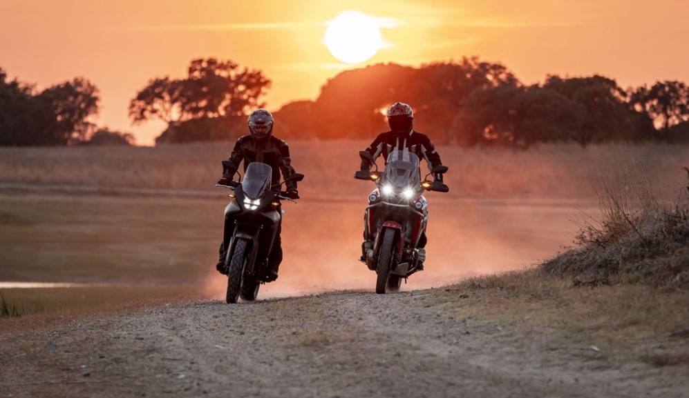 Honda XL750 Transalp vs. CRF1100L Africa Twin