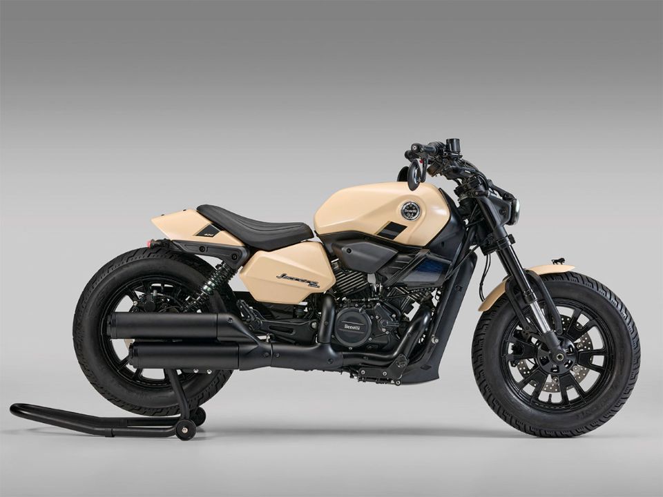 Benelli Leoncino Bobber 400