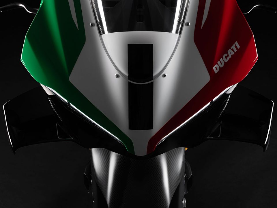 Ducati Panigale V4 Tricolore 2025