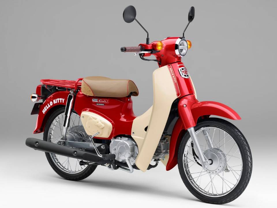 Honda Super Cub Hello Kitty 2025