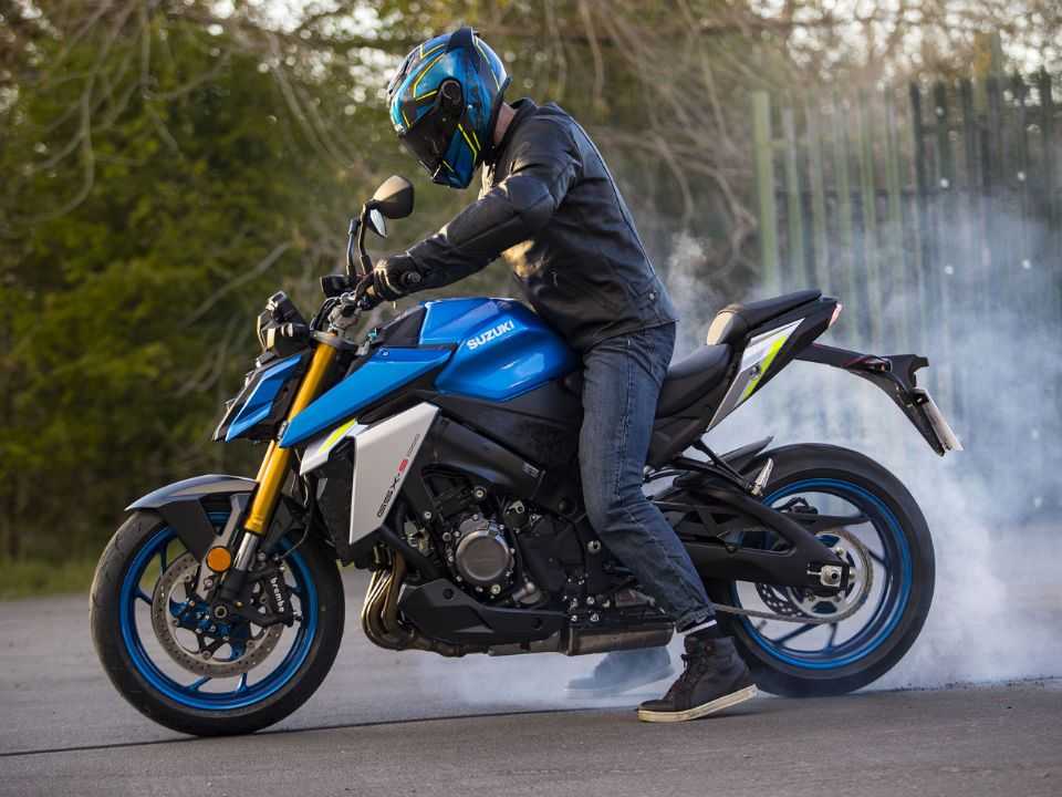 Suzuki lança suas motos 2024/2025