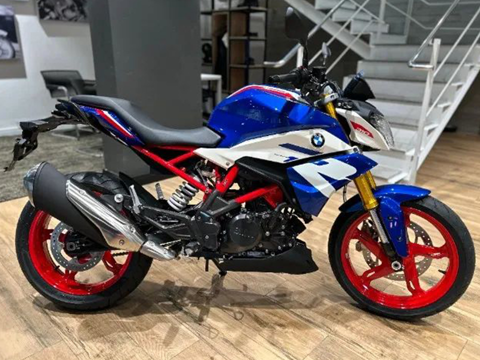 Nova BMW G 310 R 2025