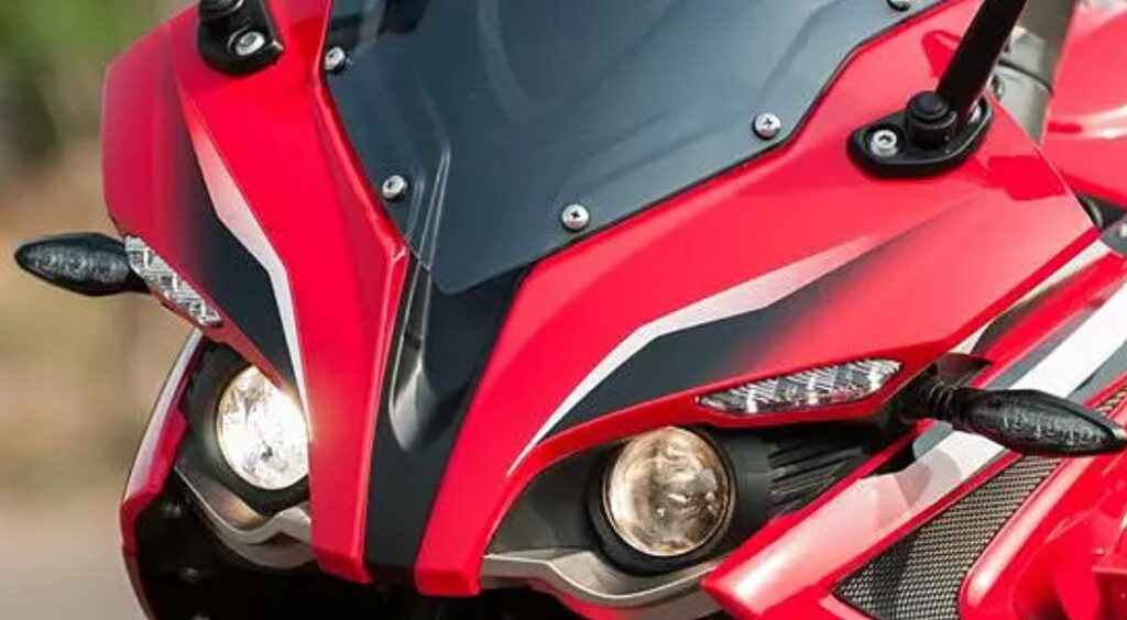 Bajaj Pulsar RS200 2025