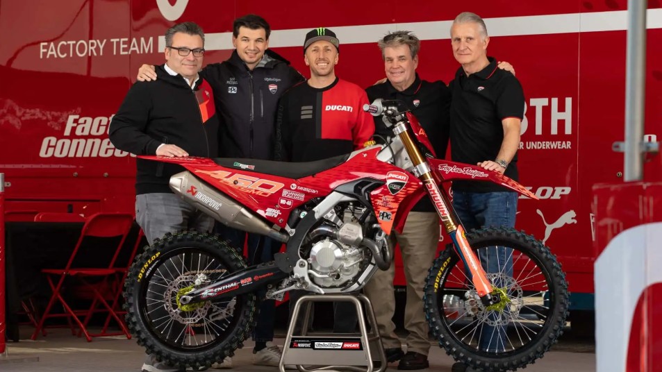 Ducati fez parceria com Troy Lee Designs