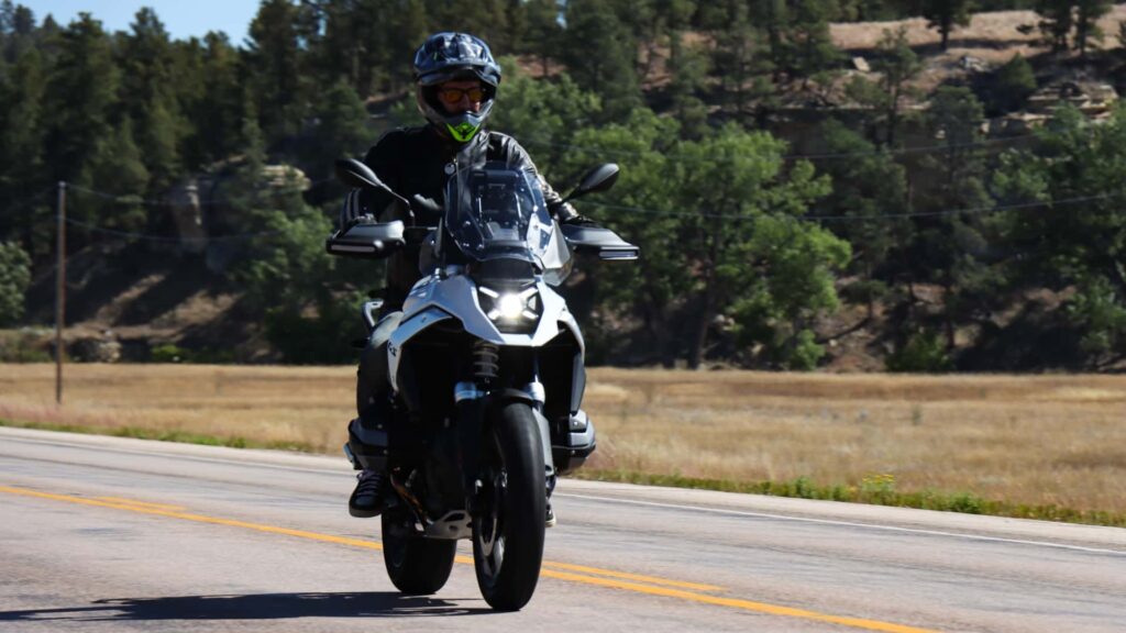 O que faz um motociclista escolher uma marca em vez de outra?