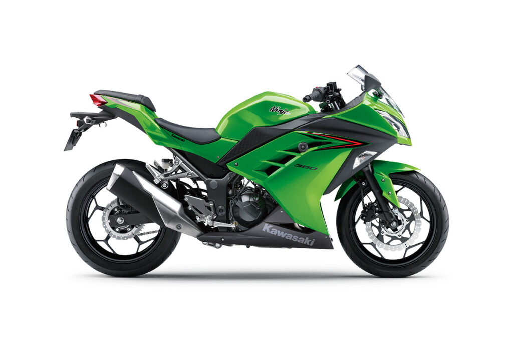 Kawasaki Ninja 300 2025