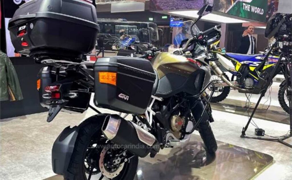 TVS Apache RTX 300