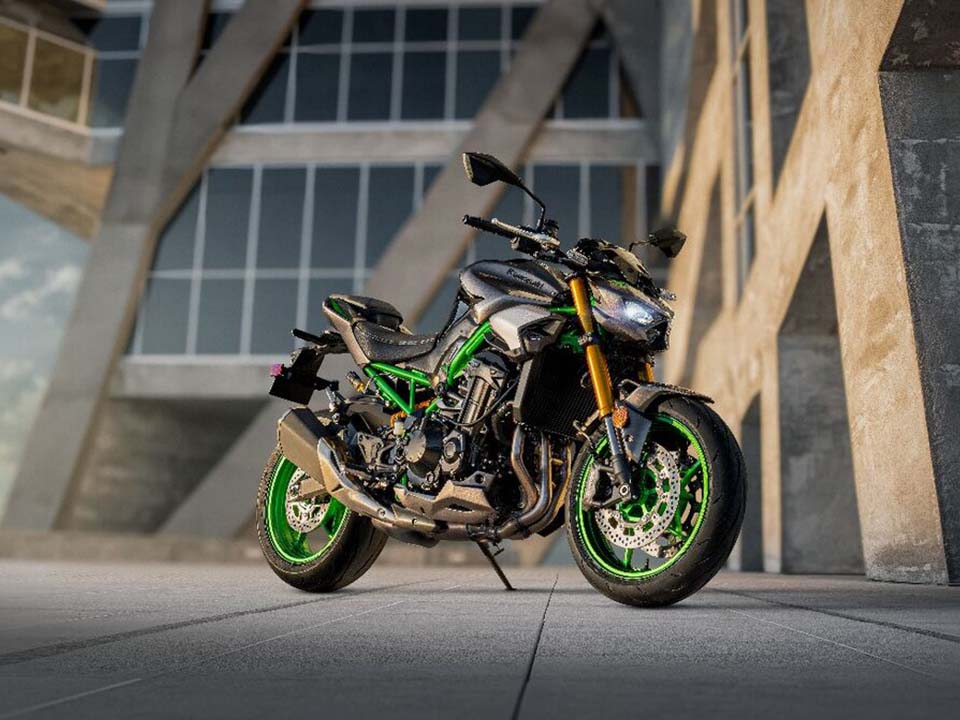 Kawasaki Z900 2025