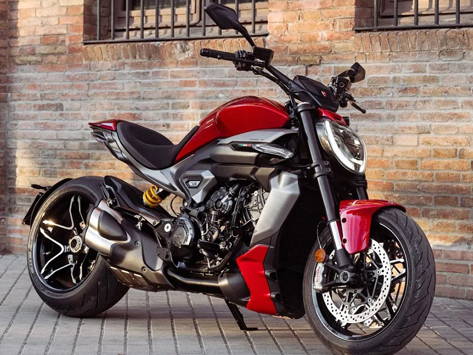 Ducati XDiavel V4